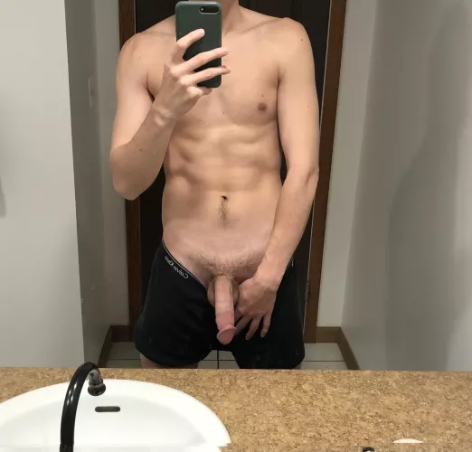 You like what you see? 😏 by Edible-Bonus