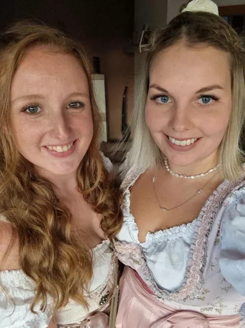 [2] German girls by phonyBrunt