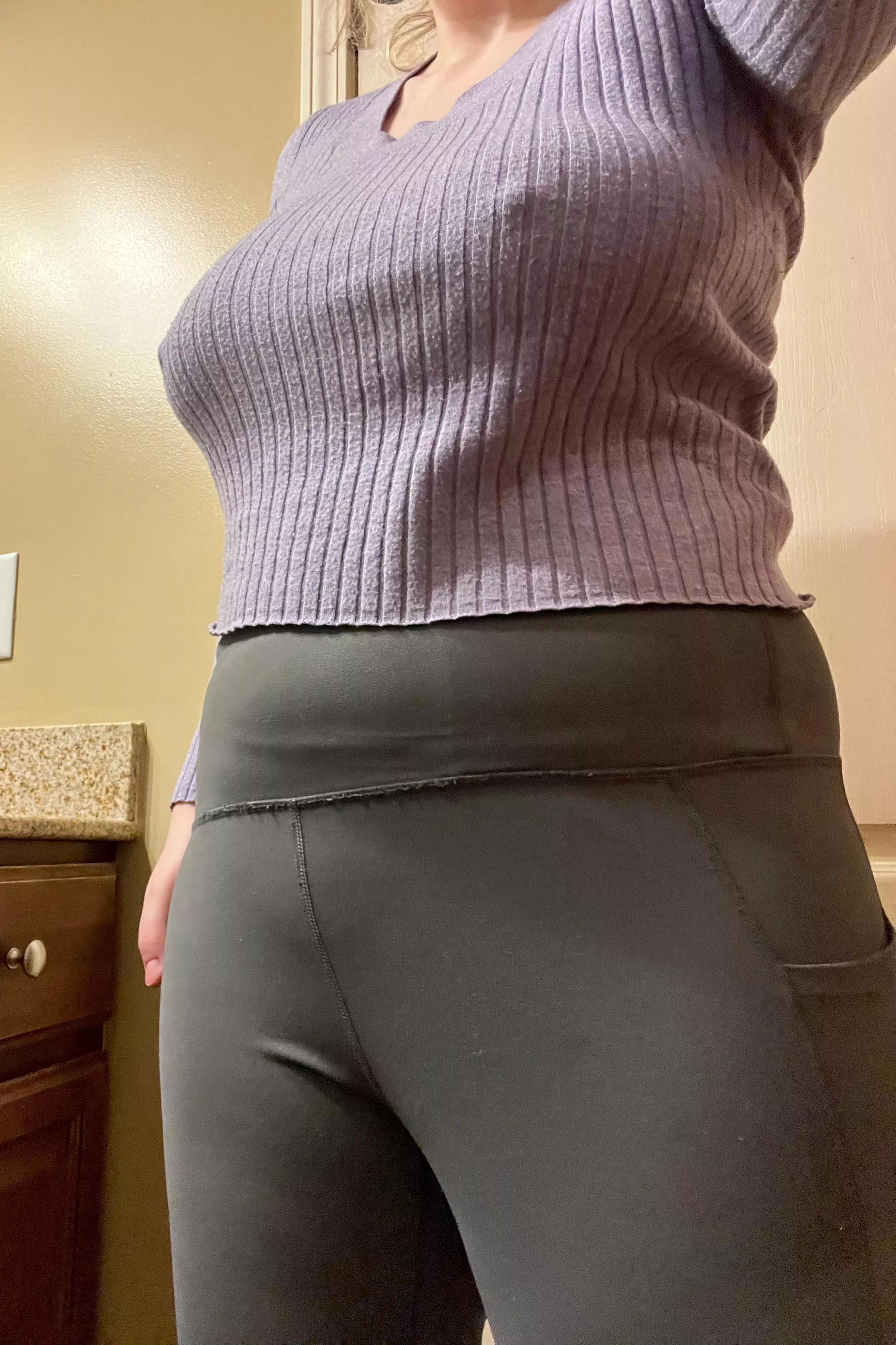 A cozy fit for a chilly night posted by MilkyWhiteDelight