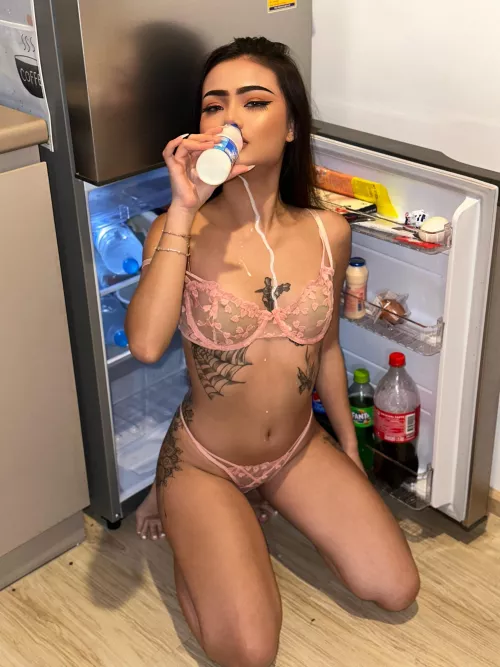 Are you into short girls like me with small boobs by stunning_spoiler