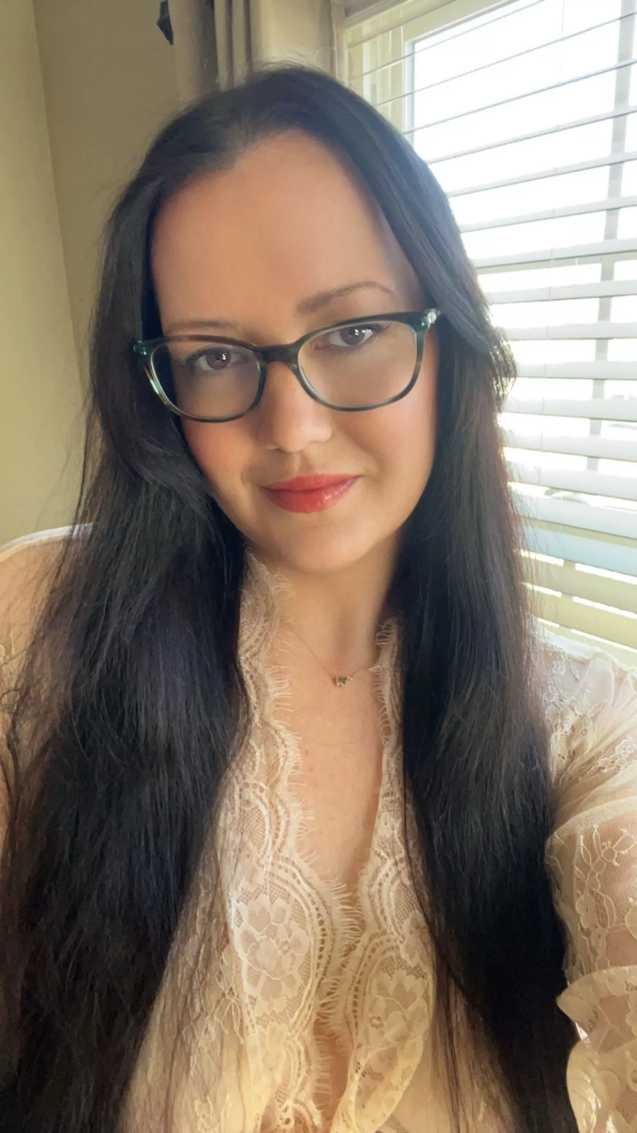 Charcuterie board and wine while we watch movies posted by Swift_jennis8