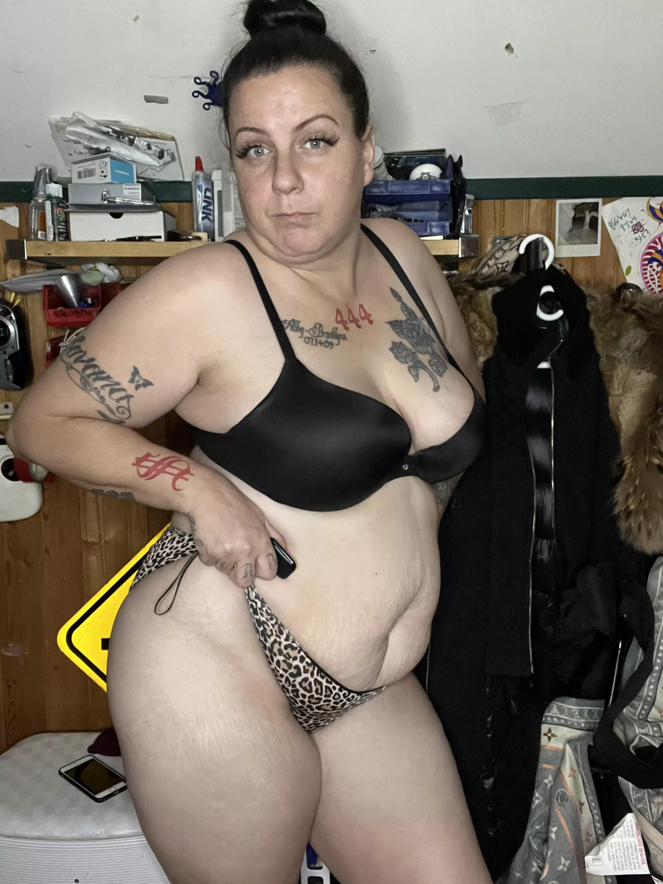 Chubby chick alert posted by sammyraxx