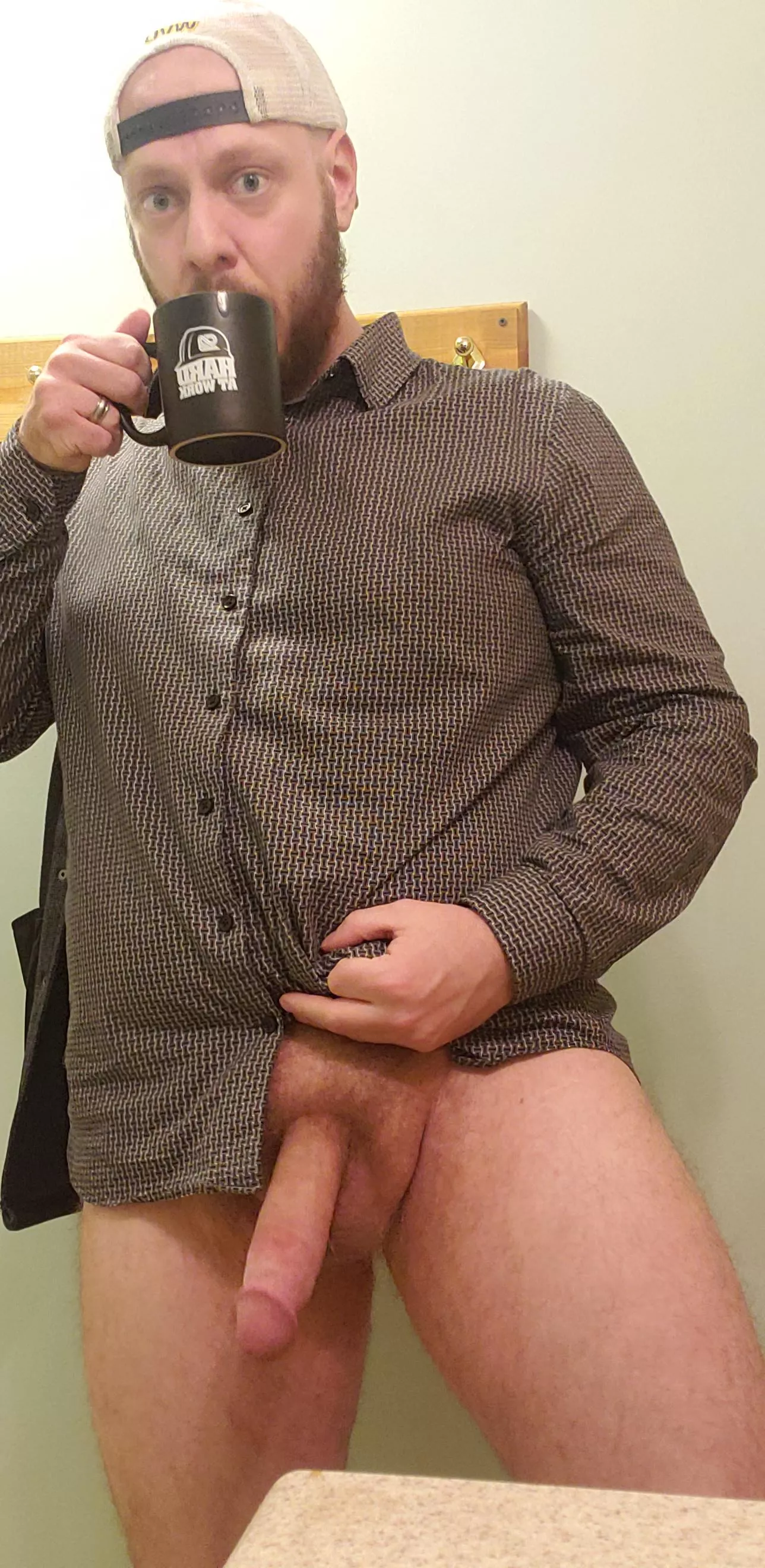 Daddy is working hard from the office this morning [34] posted by Hey-Its-JayJay