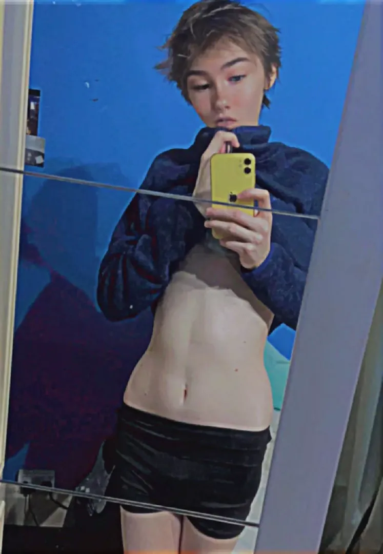 Felt cute ☺️ by Femboy4_uu_