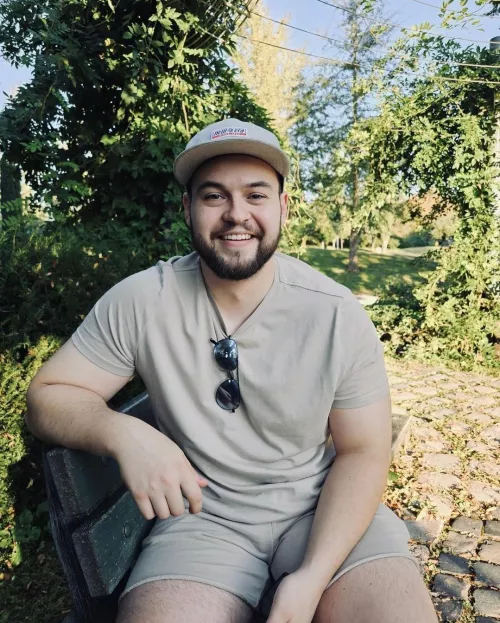 Hey, how you're doing? by Designer_Yak6033