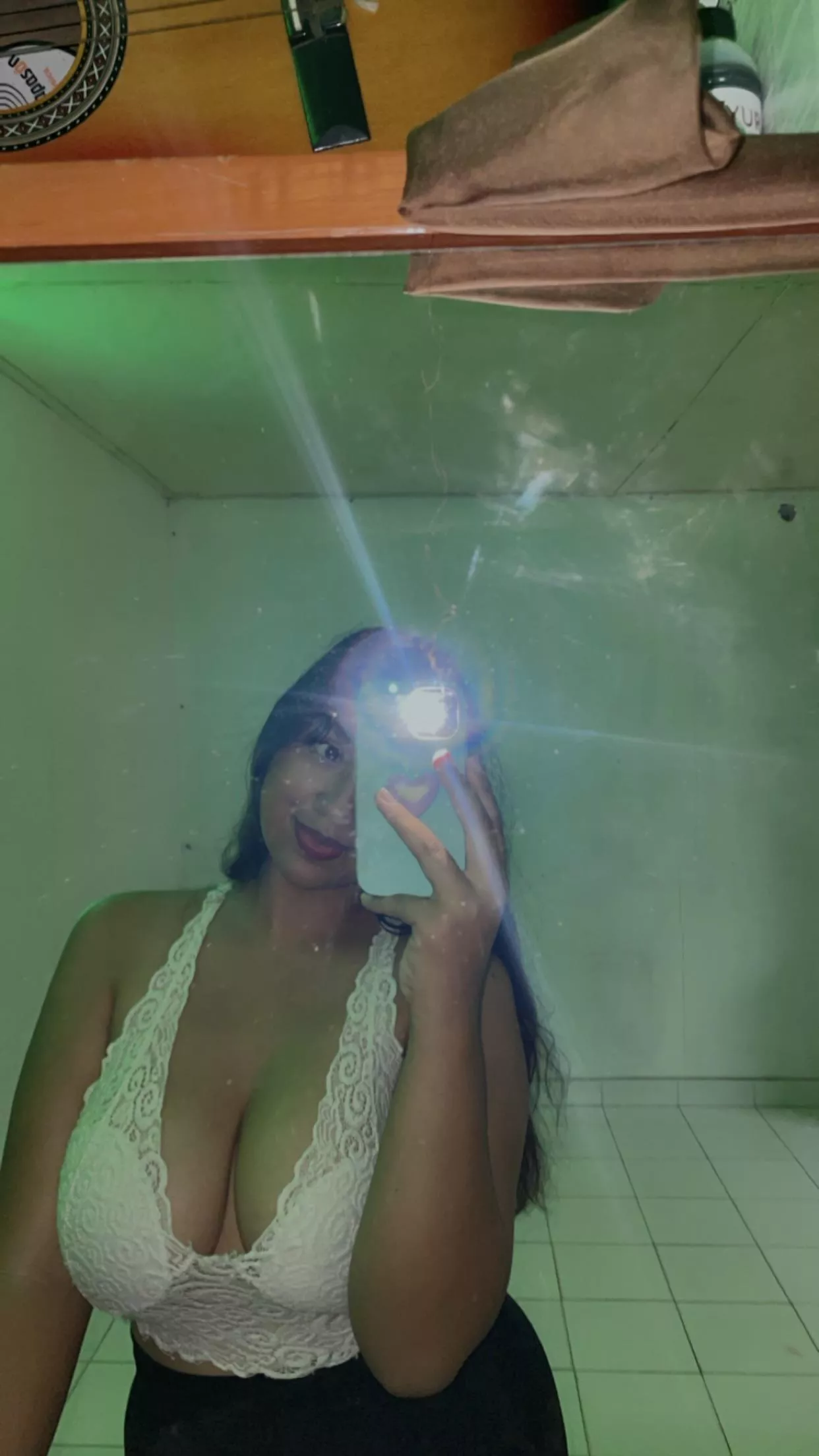 Hii🤍 posted by xoxocattt69