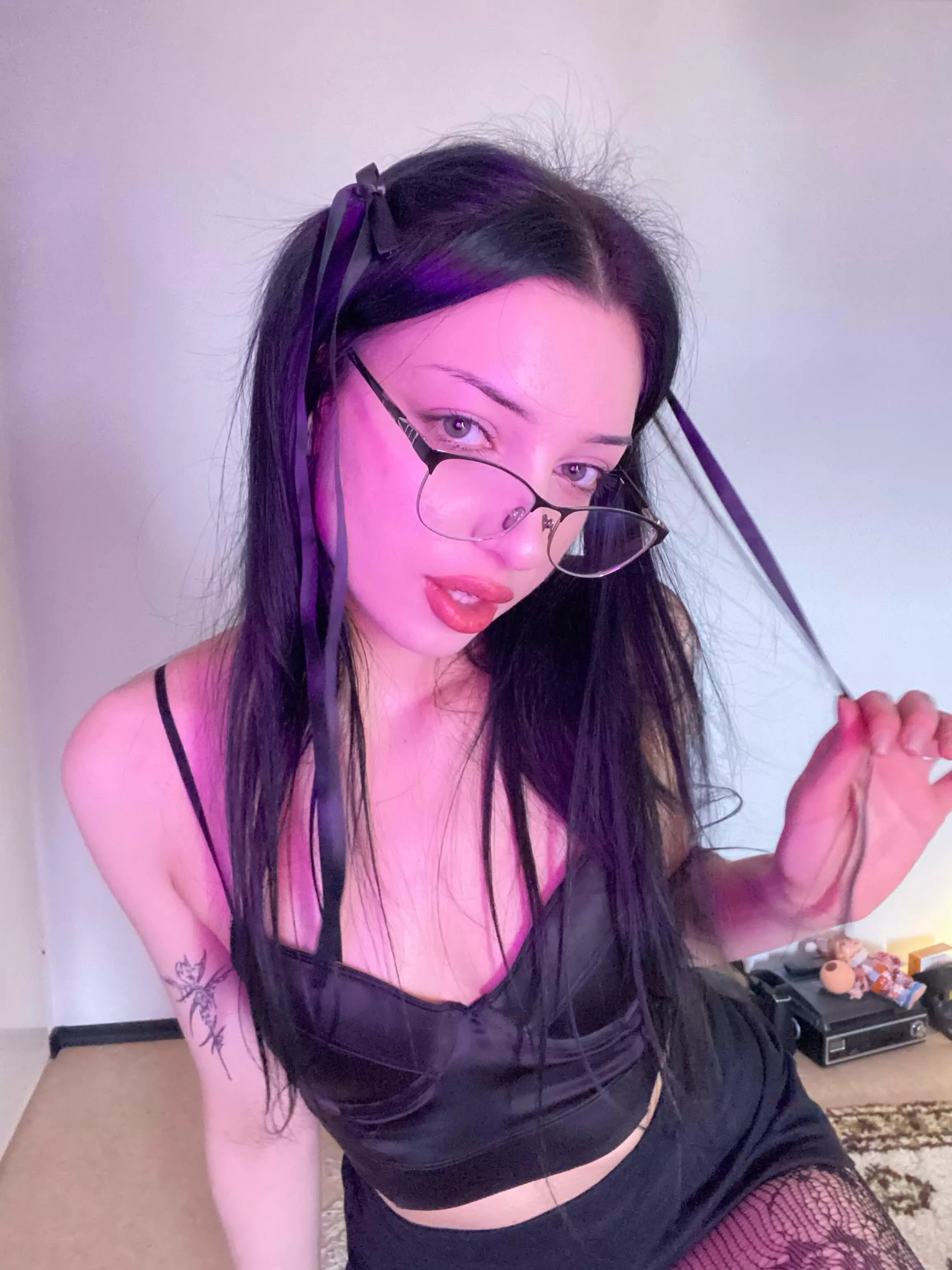 How do I attract older guys posted by DueMushroom8972