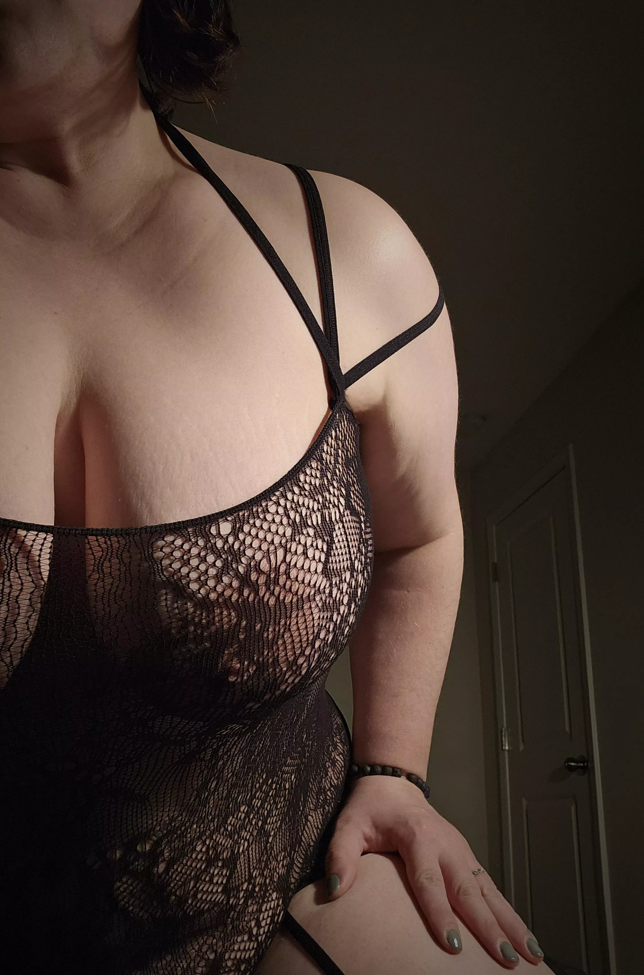 I felt really cute tonight, so we're rolling with it. posted by MsCurved