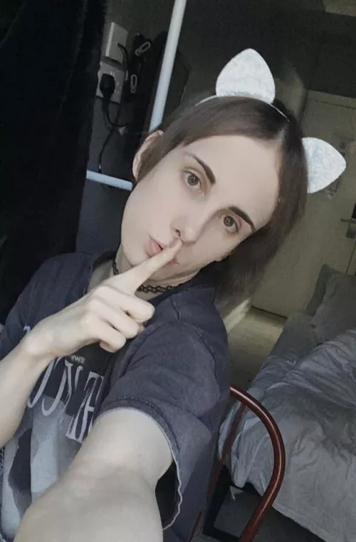 I’m a cutie and you’re one too 🥺☺️ by Zealousideal_Age_122