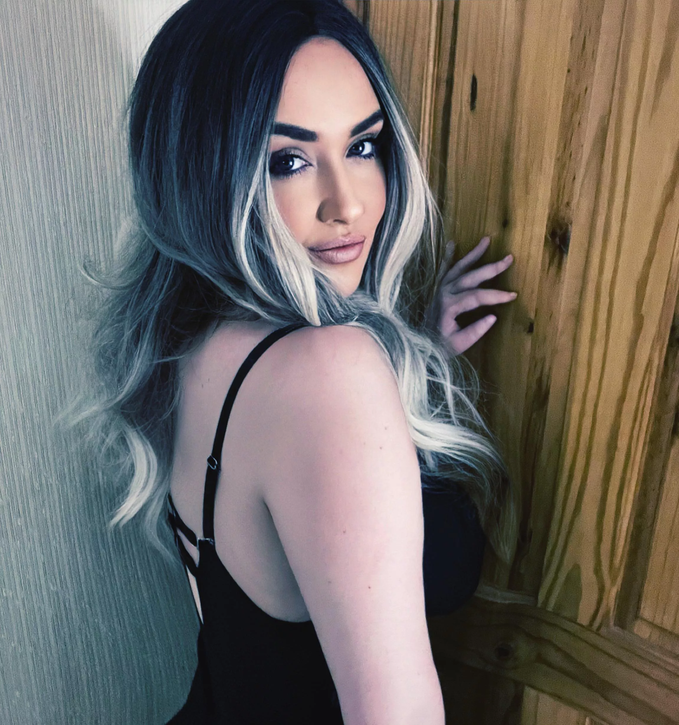 I’m off to bed it’s been a long day come tuck me in posted by xLauraAnnx