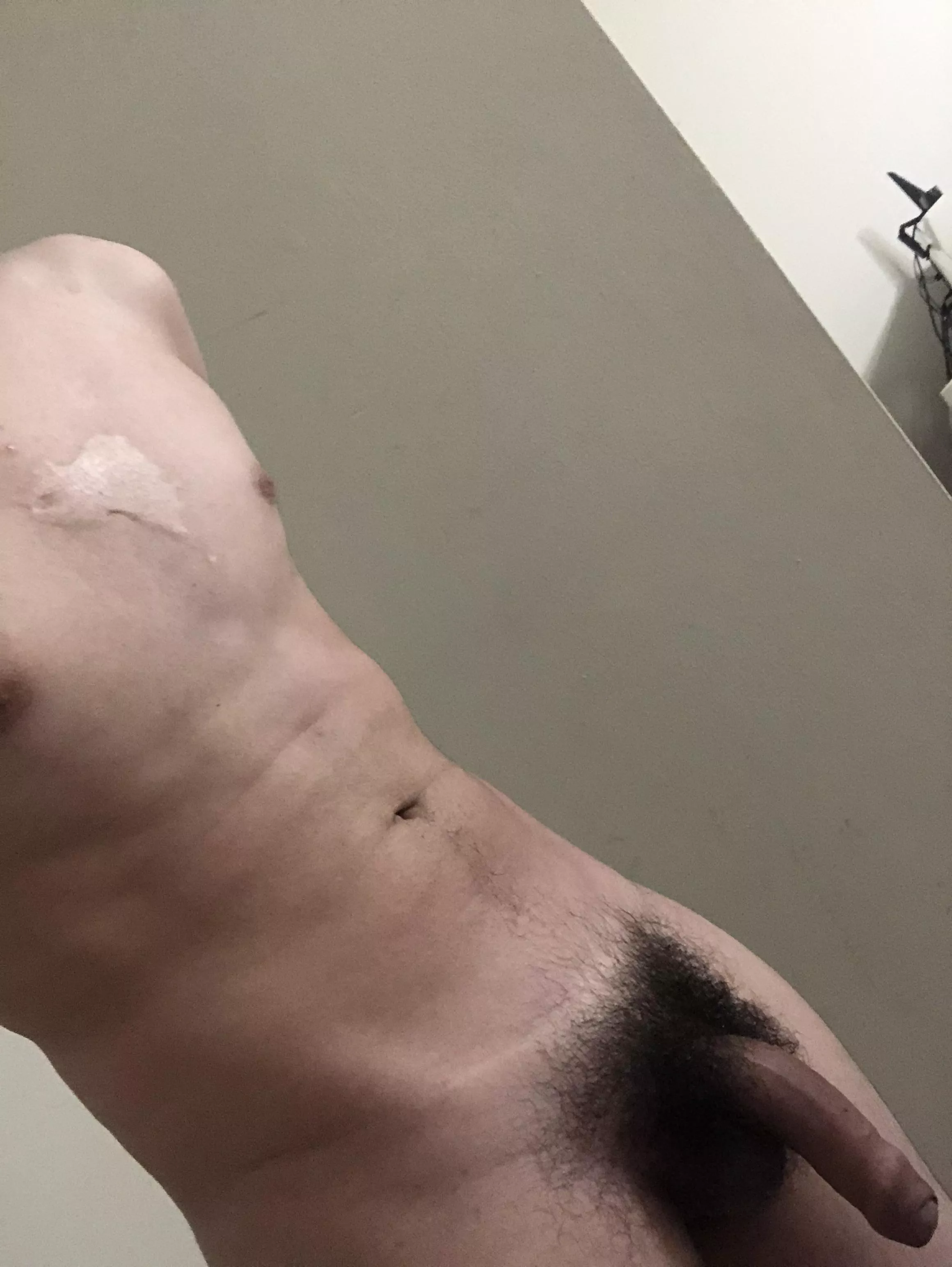 Just got out of the shower, here’s me soft posted by Federal-Claim5733