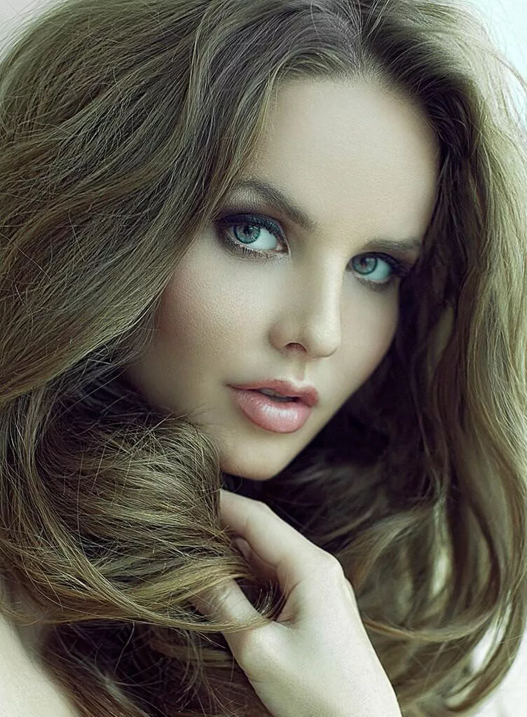 Kristina Yakimova posted by qwer5r