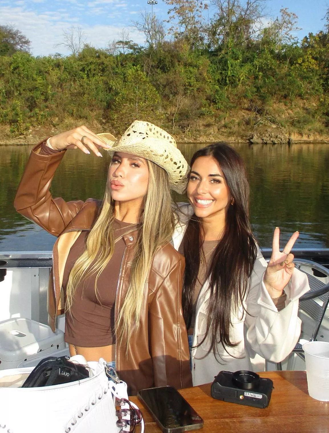 Left or Right? posted by PolishedGold