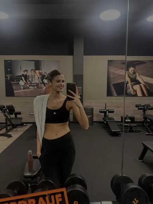 let's do some private cardio together [F] 18 by DiscussionSea7278