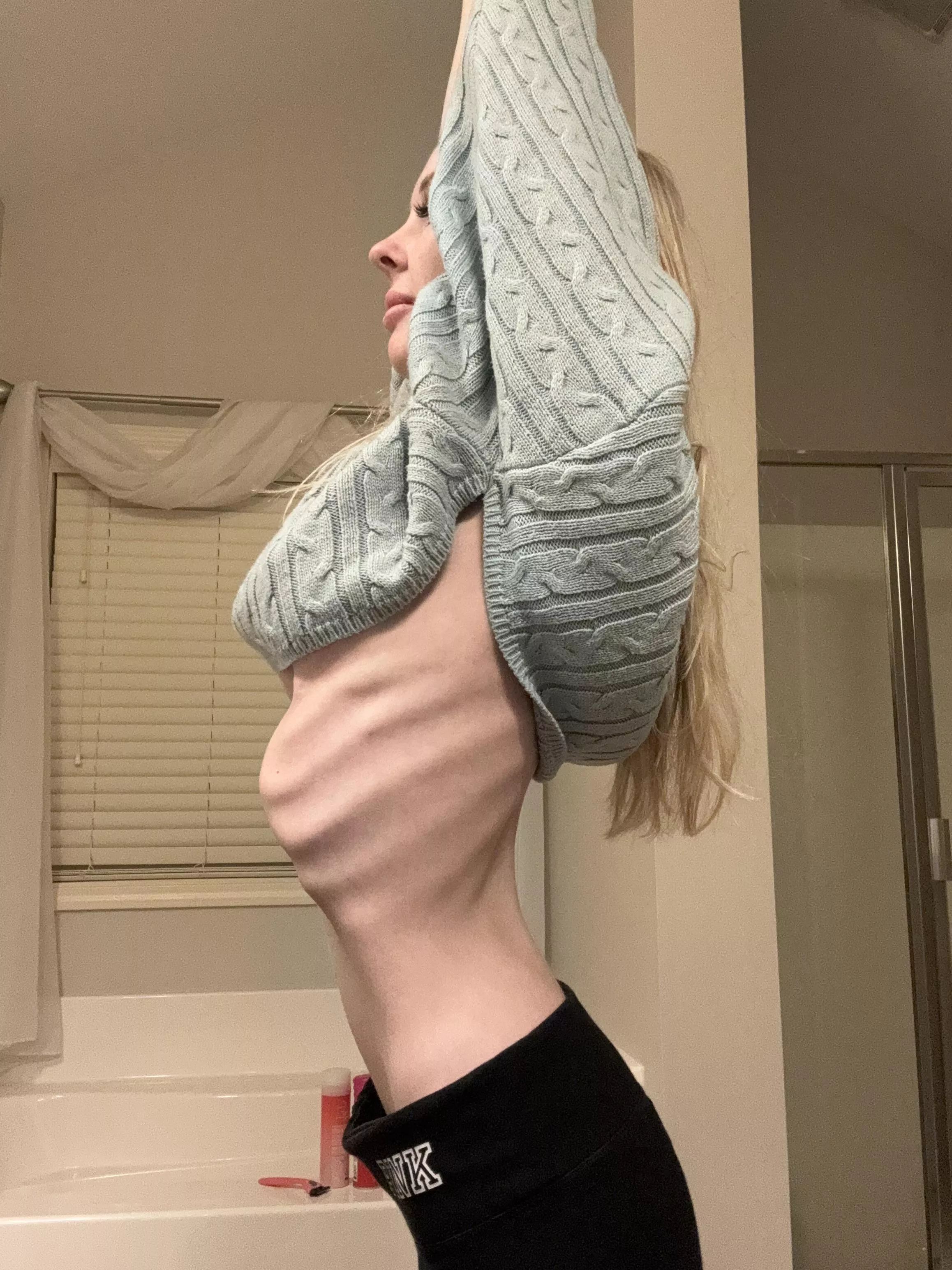 My cropped sweater is great for showing off ribs posted by kinkfantasies