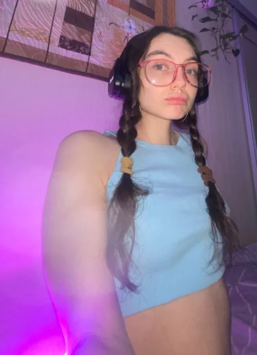 My top is blue like the sky by sweetiexxsx