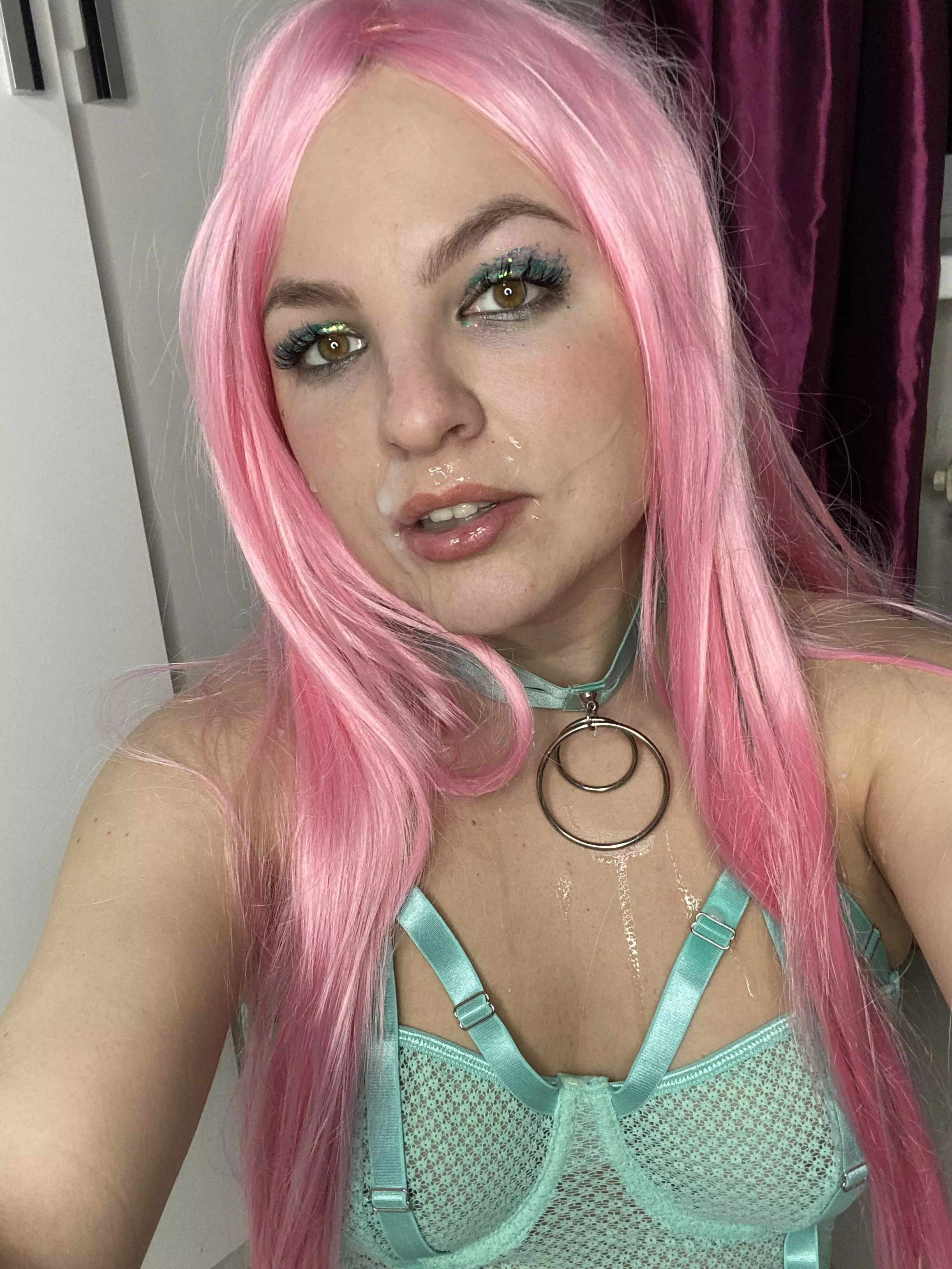 Nice facial posted by BetterStone51