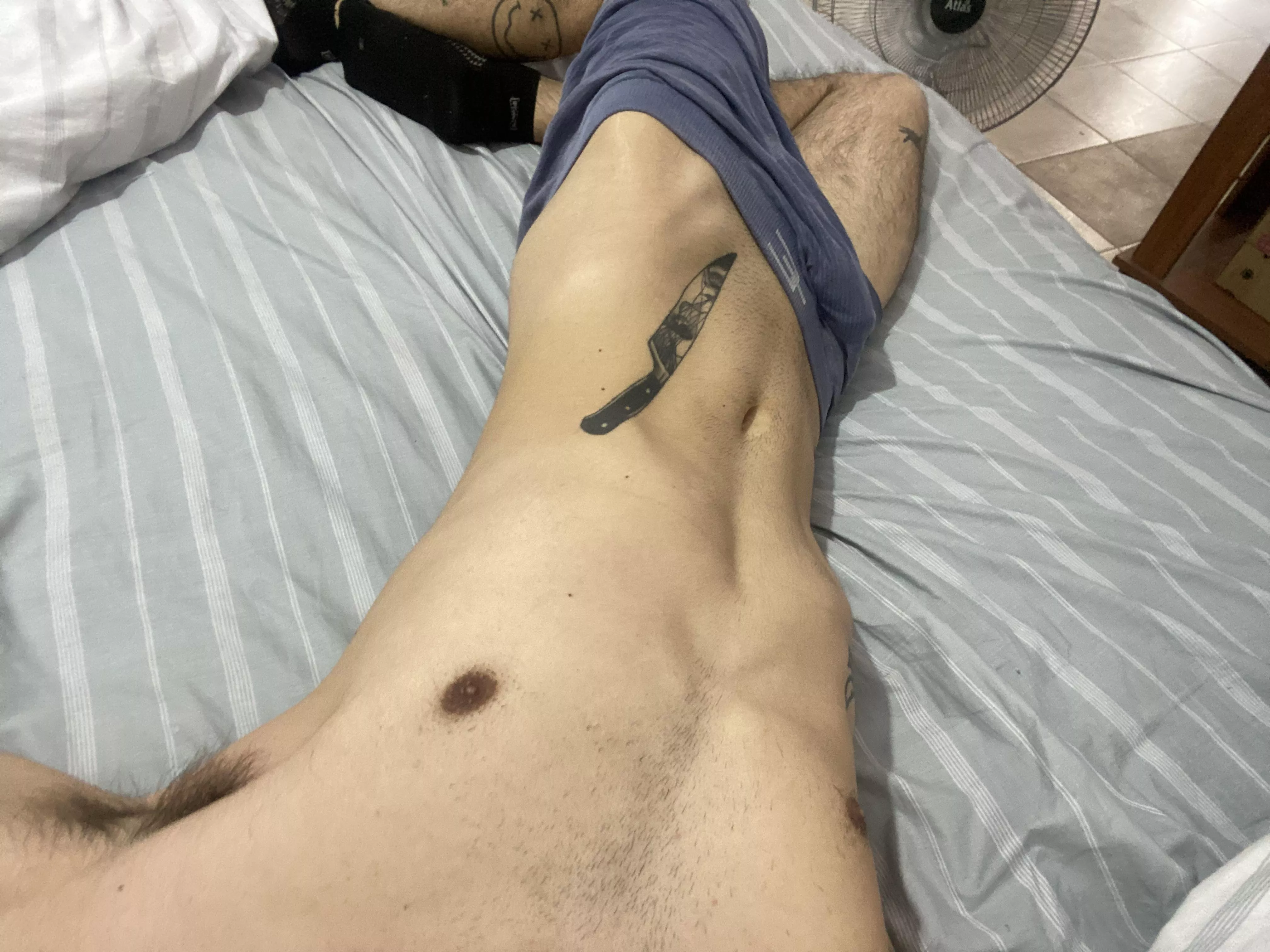 skinny or fit? posted by edgyyyboy-13