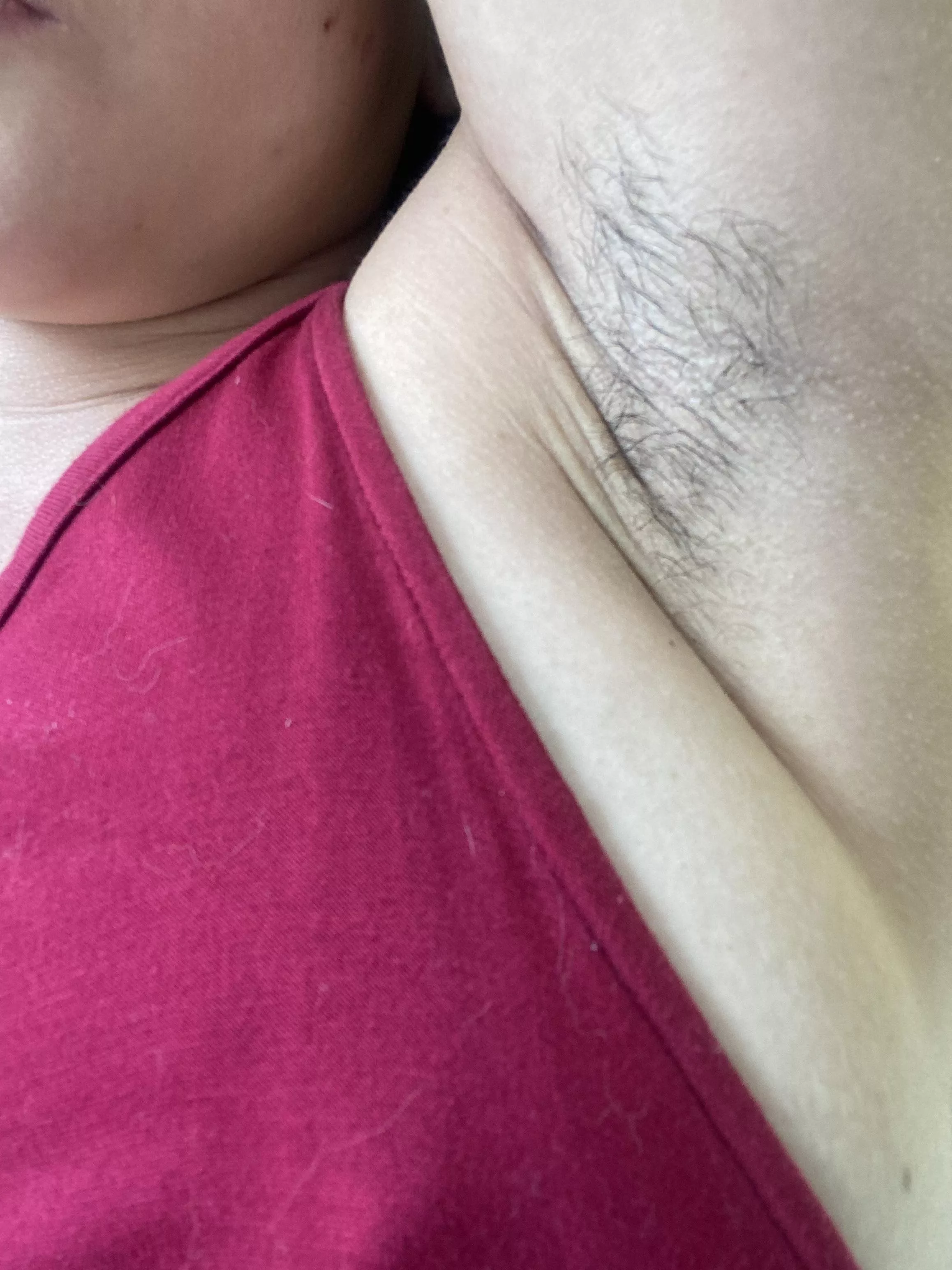 sniff my armpits when I wake up posted by venuscancer12