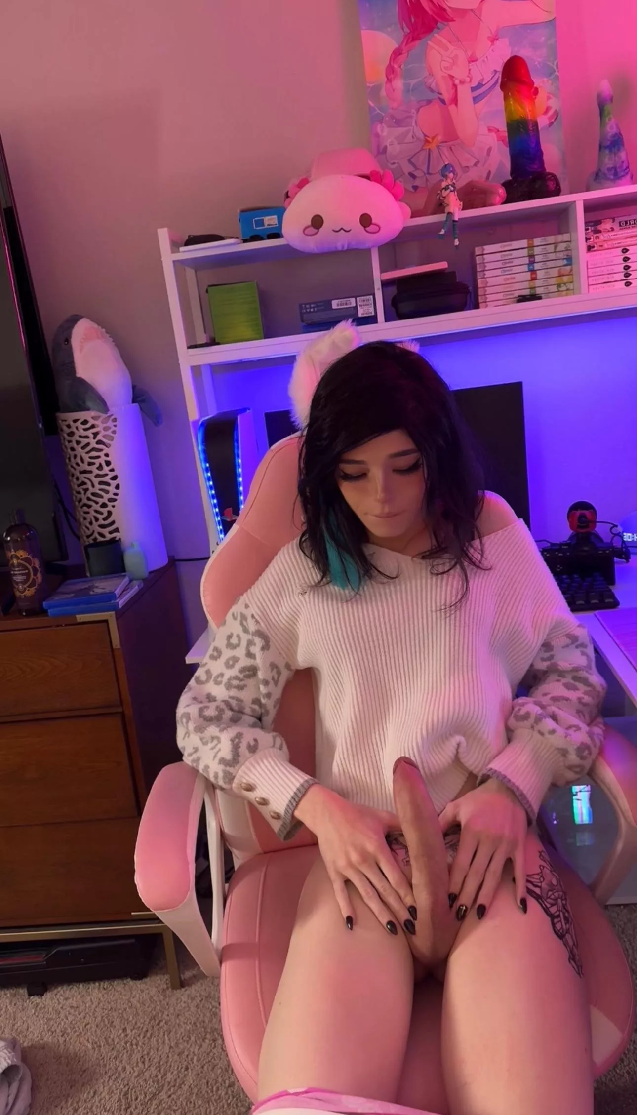 Sorry 😅 she’s not really for beginners.. posted by PuppyGirlX3