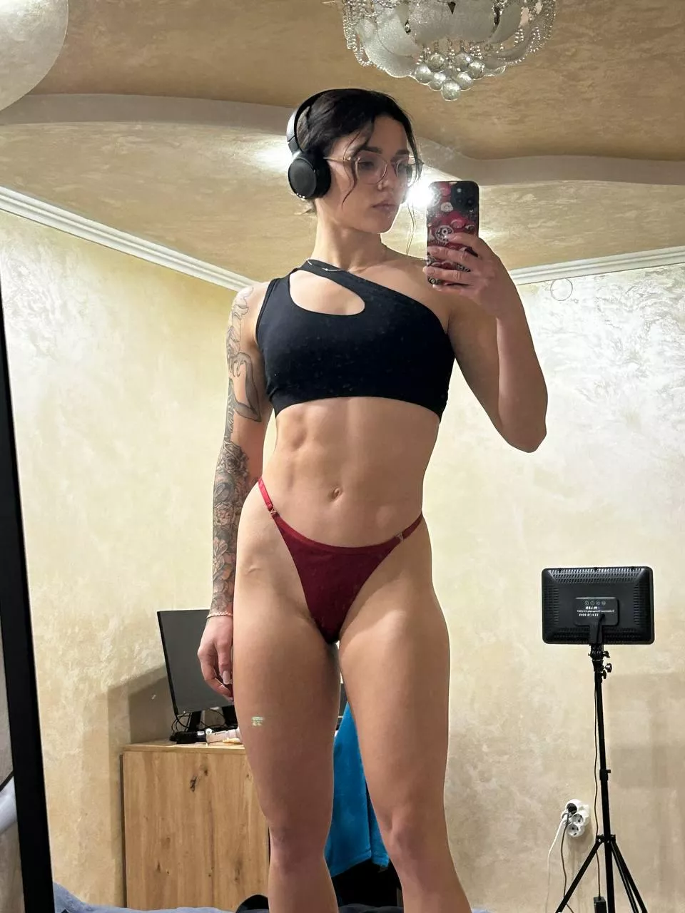 Strong is sexy posted by StarryEyn