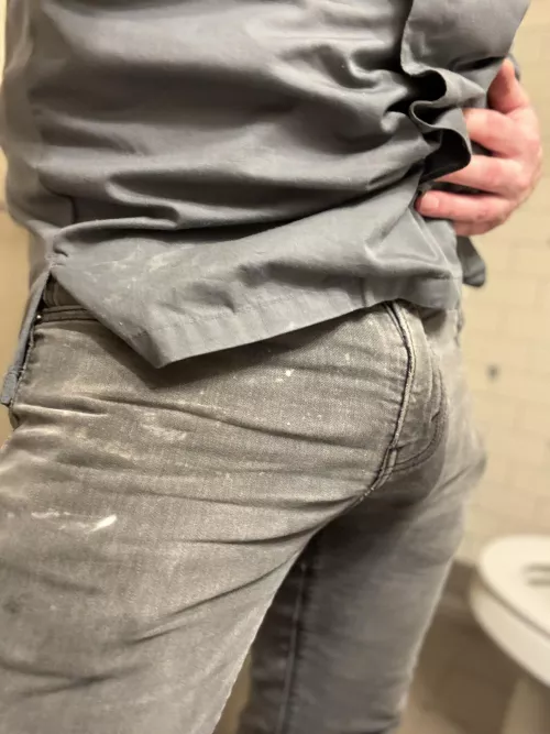 Think they know there’s a big ginger dick under these tight pants? by ClamChopzz