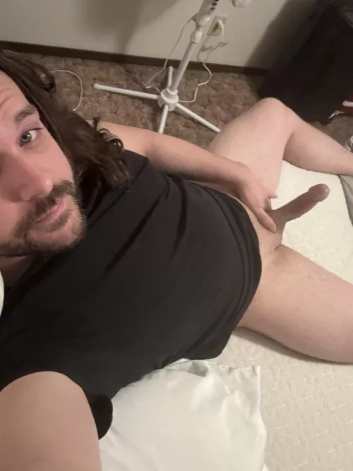 Took a break from packing in hopes of some fun [35] by Kneebeater73