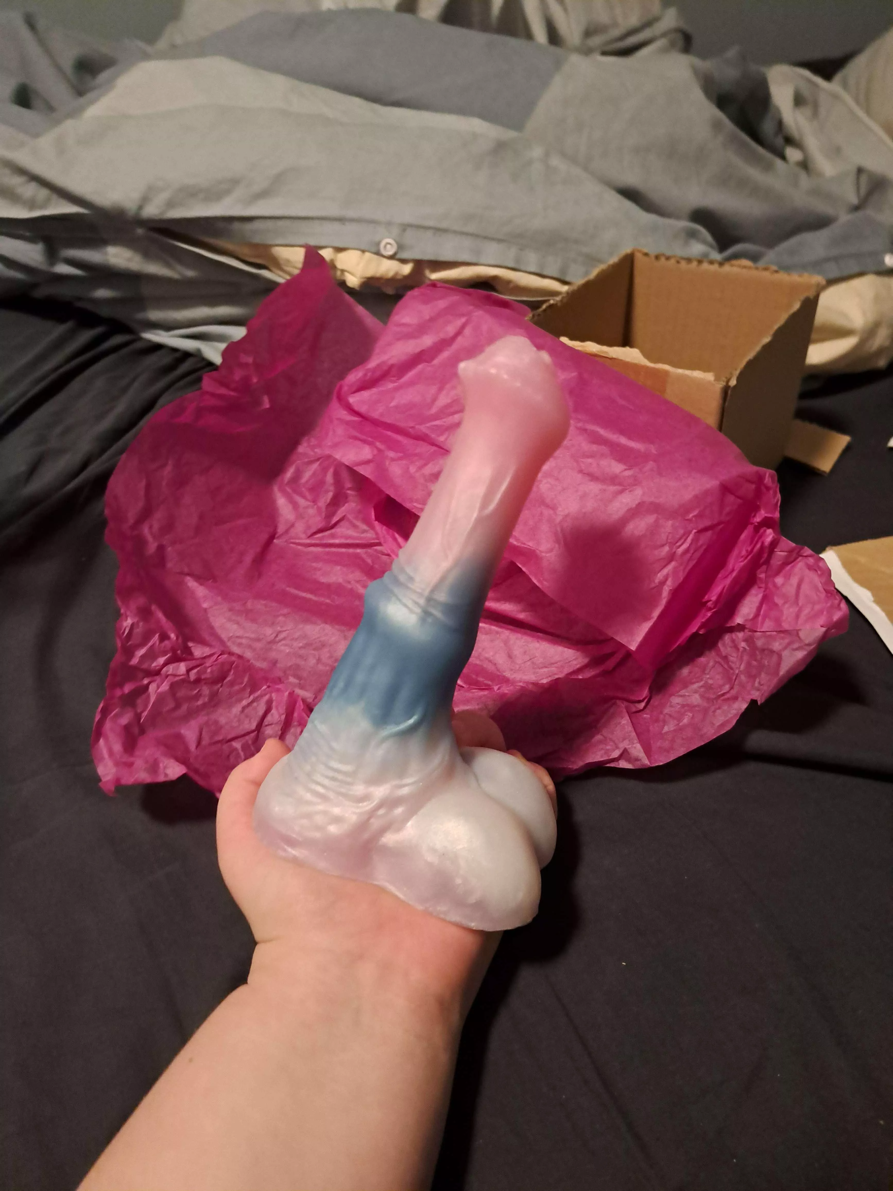 Toy Review: Pegasus [Small/?] Big Bad Boner. (Review in comments) posted by Dutch_Kitsune