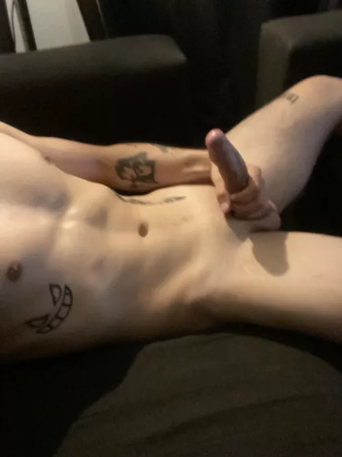 What do you think when you see me? Tell me by edgyyyboy-13