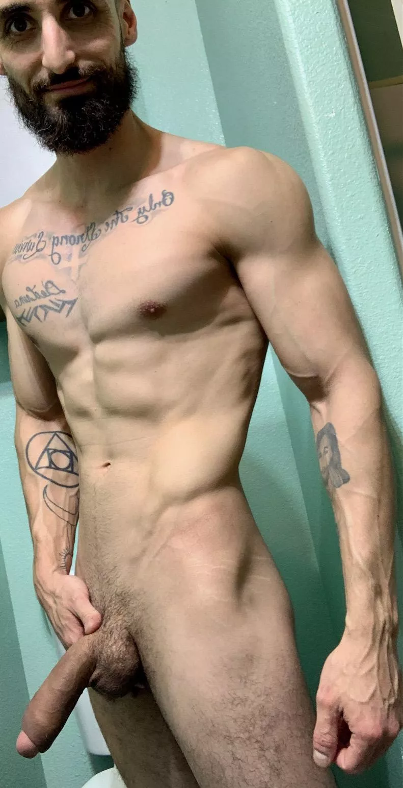 Wishing for so[m]eone to be naked with. posted by Additional_Example93