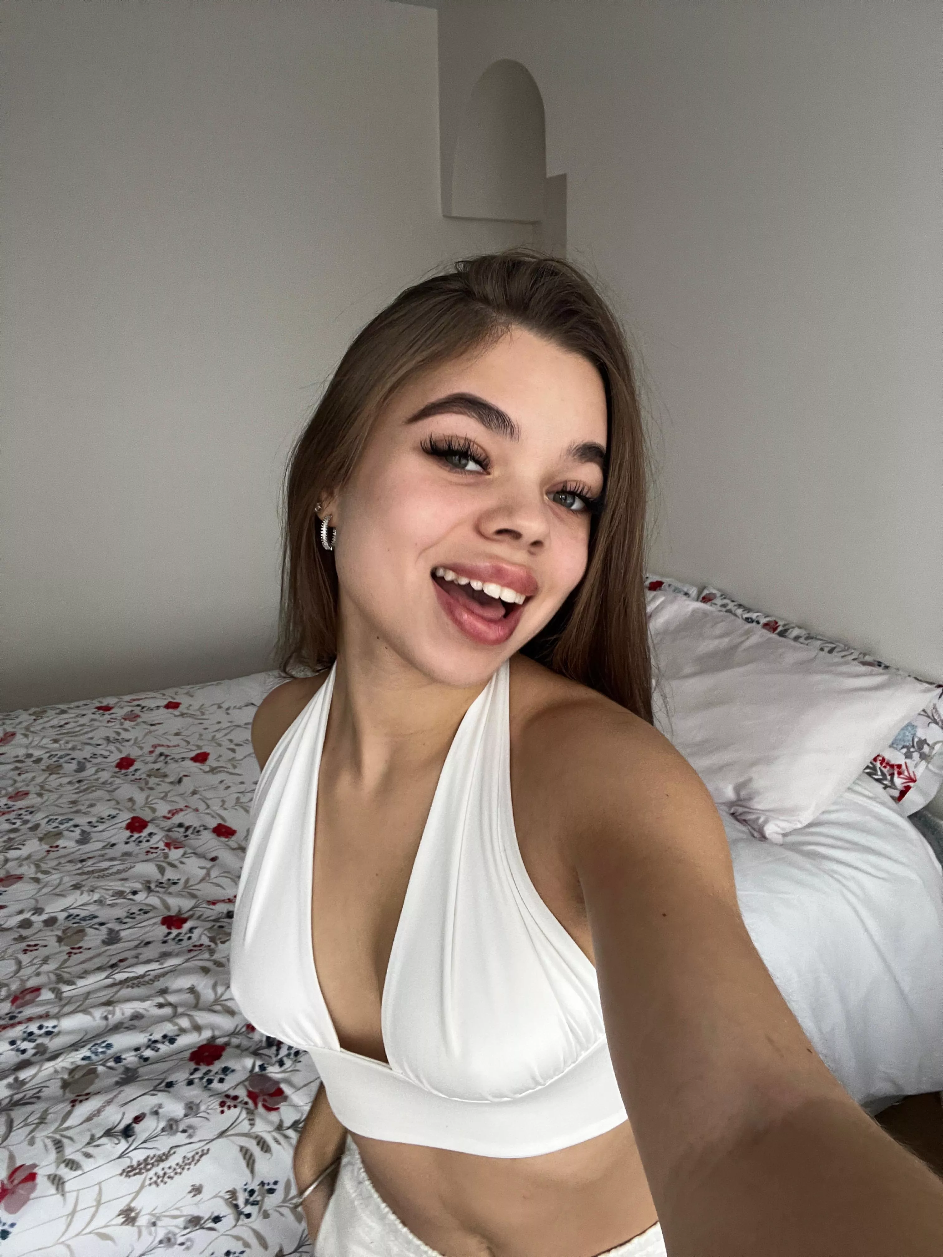 would come to your bed in that outfit? posted by Addison_Paul