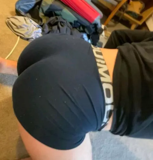 Young virgin bottom by CelebrationFew3463