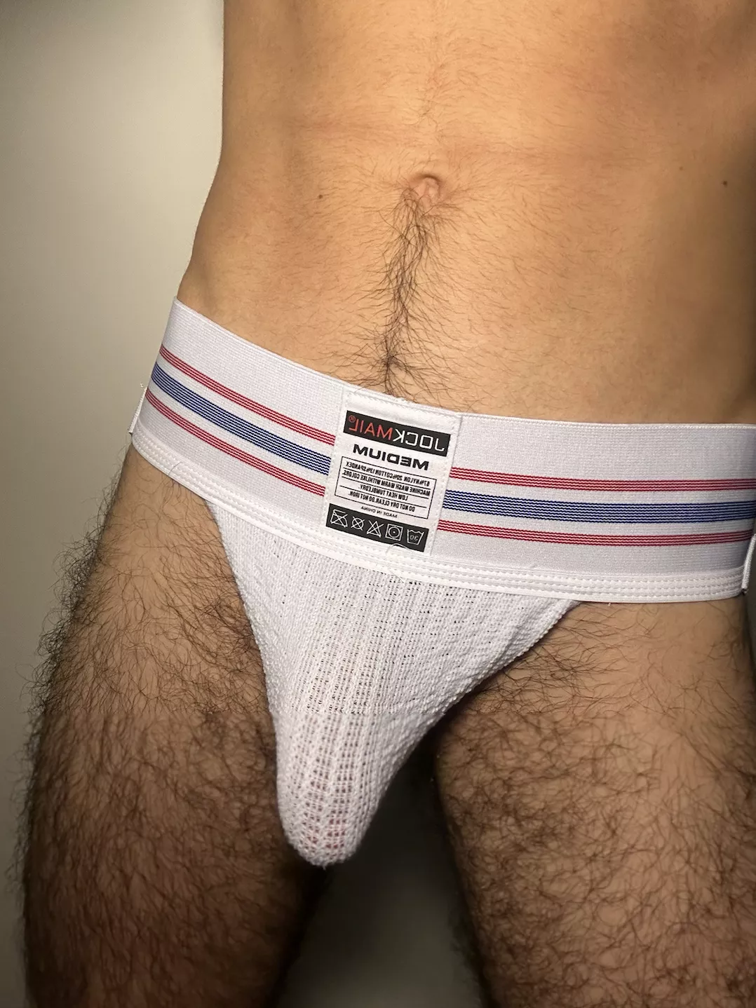 18 here, first time trying a jockstrap. Let me know your opinion ;) posted by Fun_Side_4407