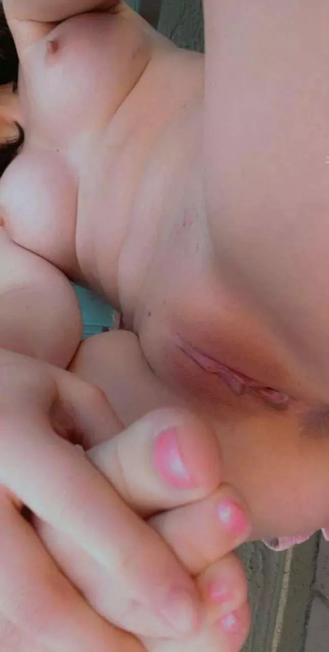 21[F4M] I will send and sext whoever ups this 👻 nolbertolaraa23 posted by No_Cicada3925