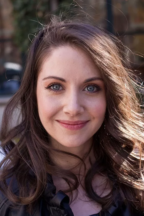 Alison Brie by CelebMaestro