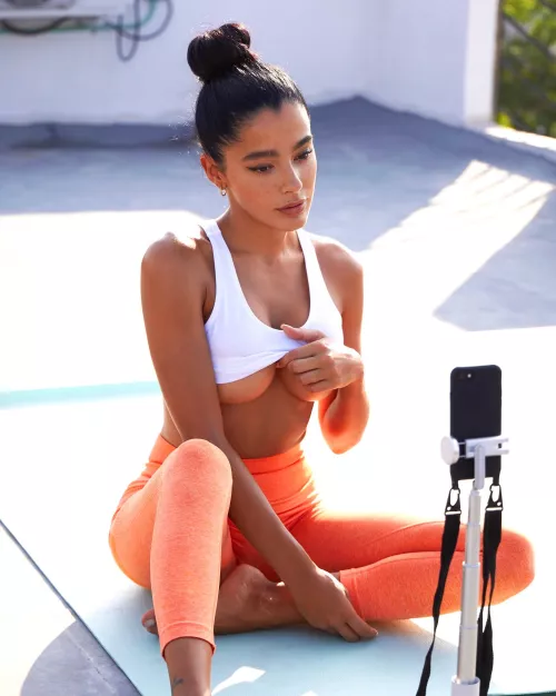 are you going to pick up your phone? by ashydeluca