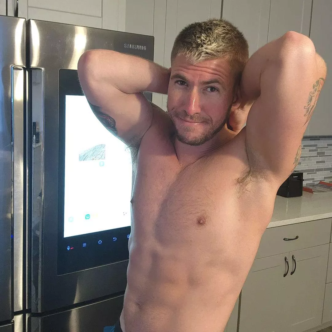 Back from the shower posted by edwardsummit