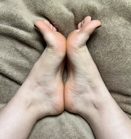 Cozy in bed by selenasnow00