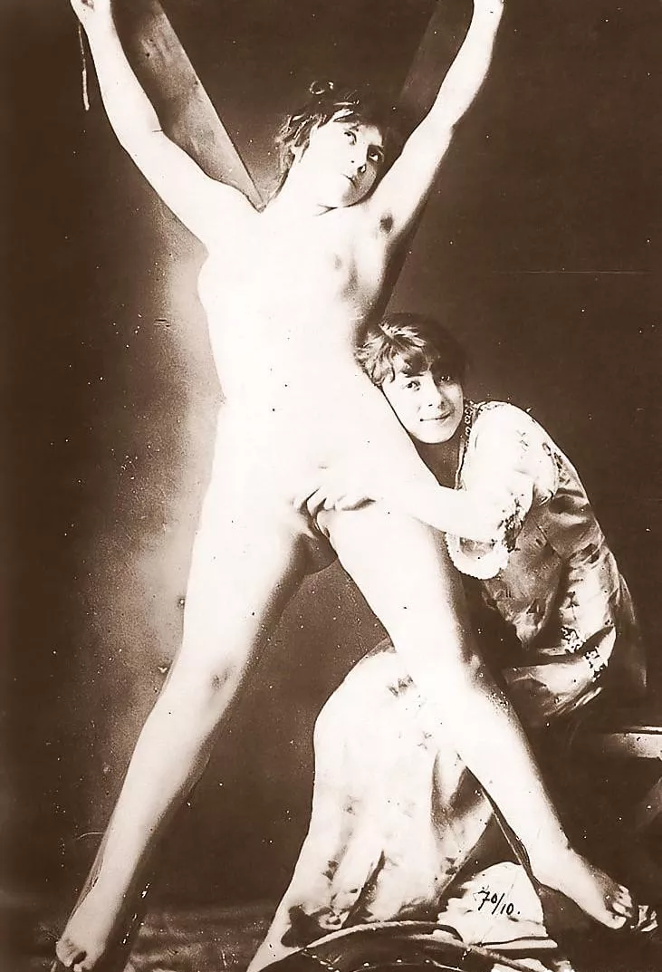 cross play posted by Eastsidekink