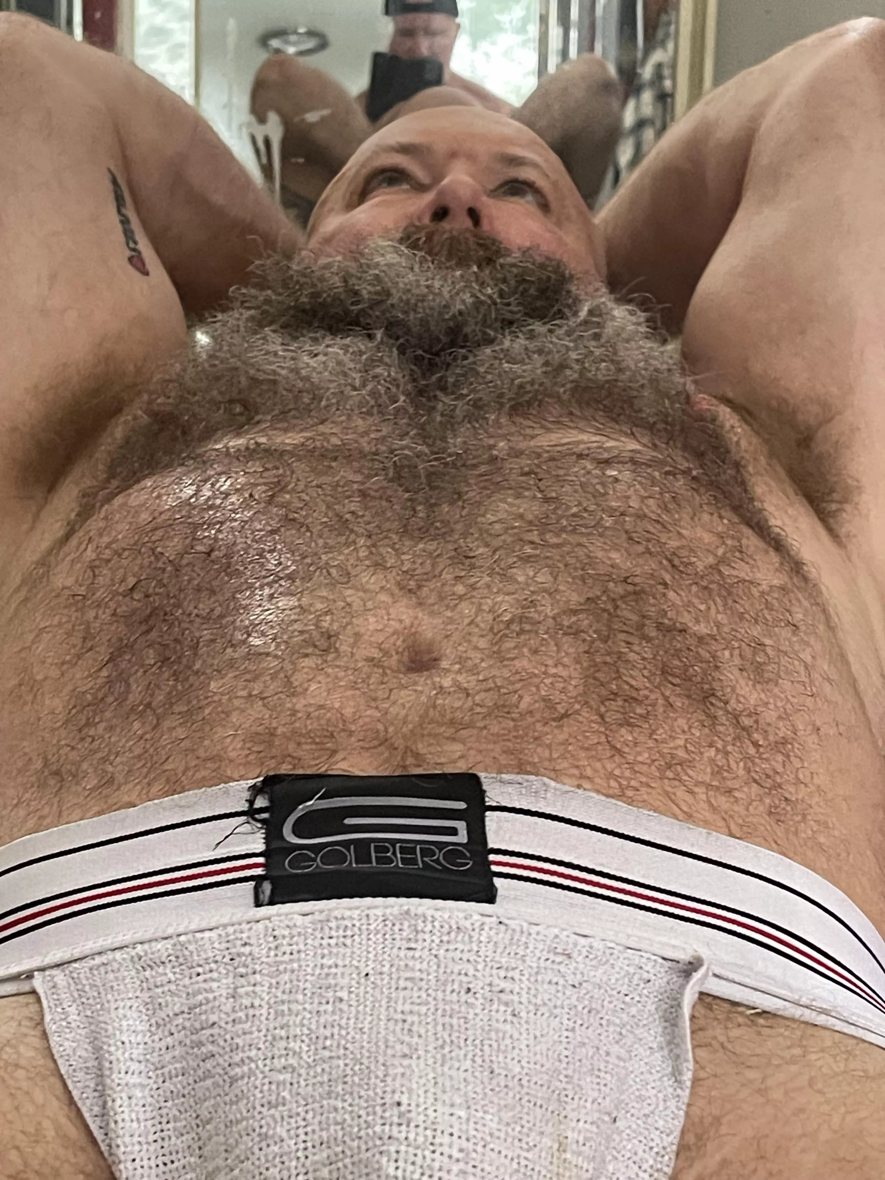Daddy’s hairy posted by Realistic-Order-3152