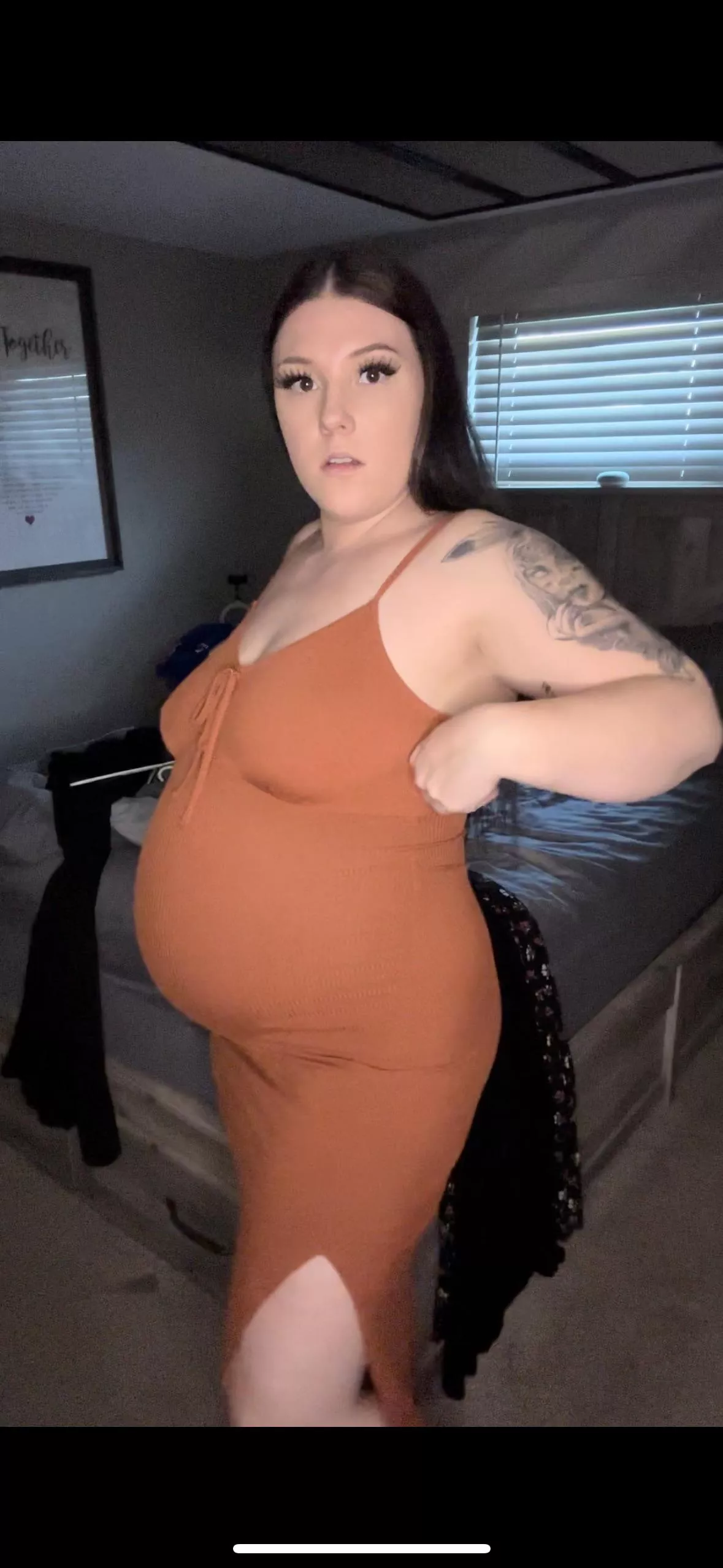 DMs are open posted by bananaray94