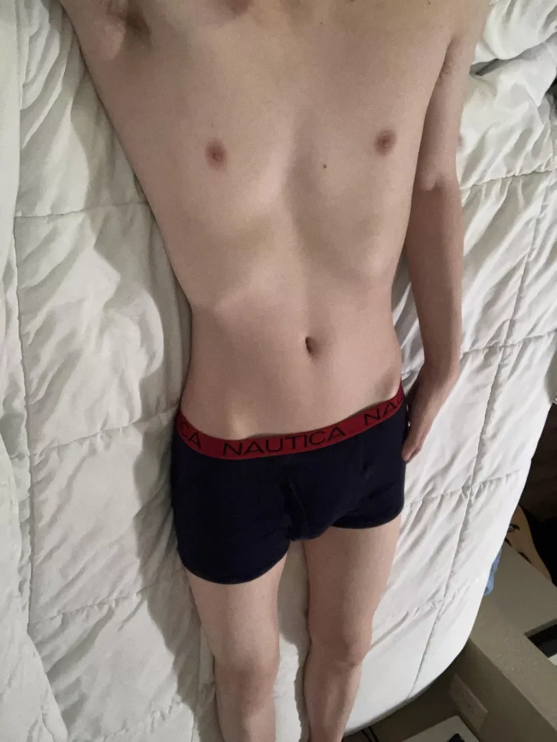 Do you like my body? by IntrovertedGamer_X