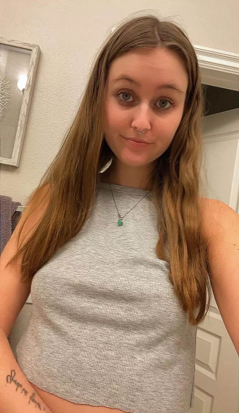 Do you like natural girls posted by Hot_Argument_2020