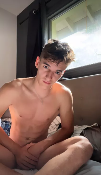 exploring around posted by binoteg457