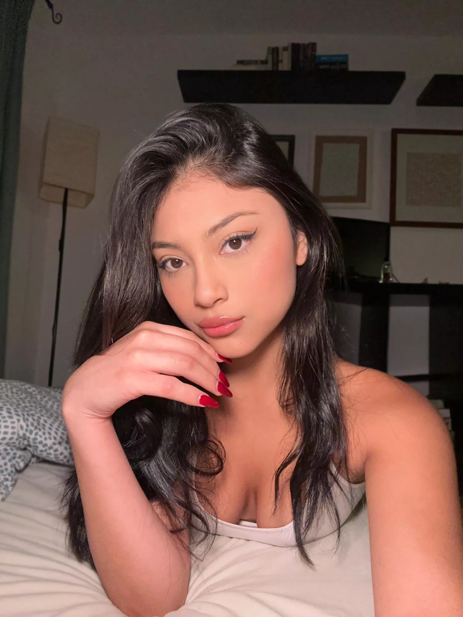 [f]eeling pretty today posted by SexyAlexandra_