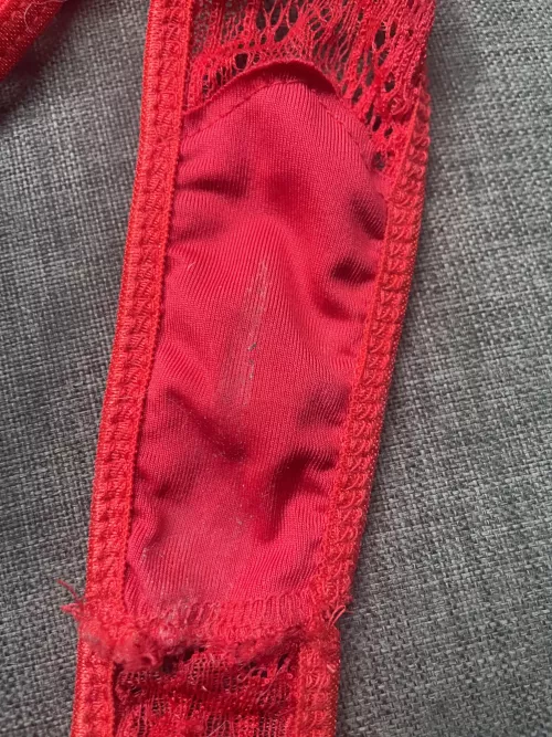 First time posting. F40 milf walking around wet all day by full_creamed