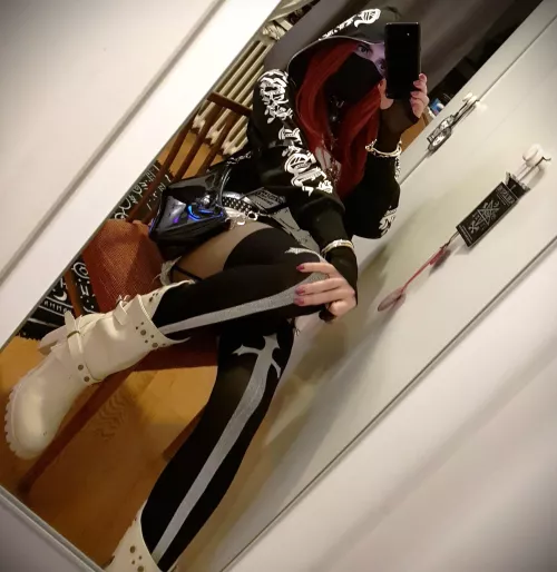 Hello, here I am again 🙄 by ShadowPrincessN7