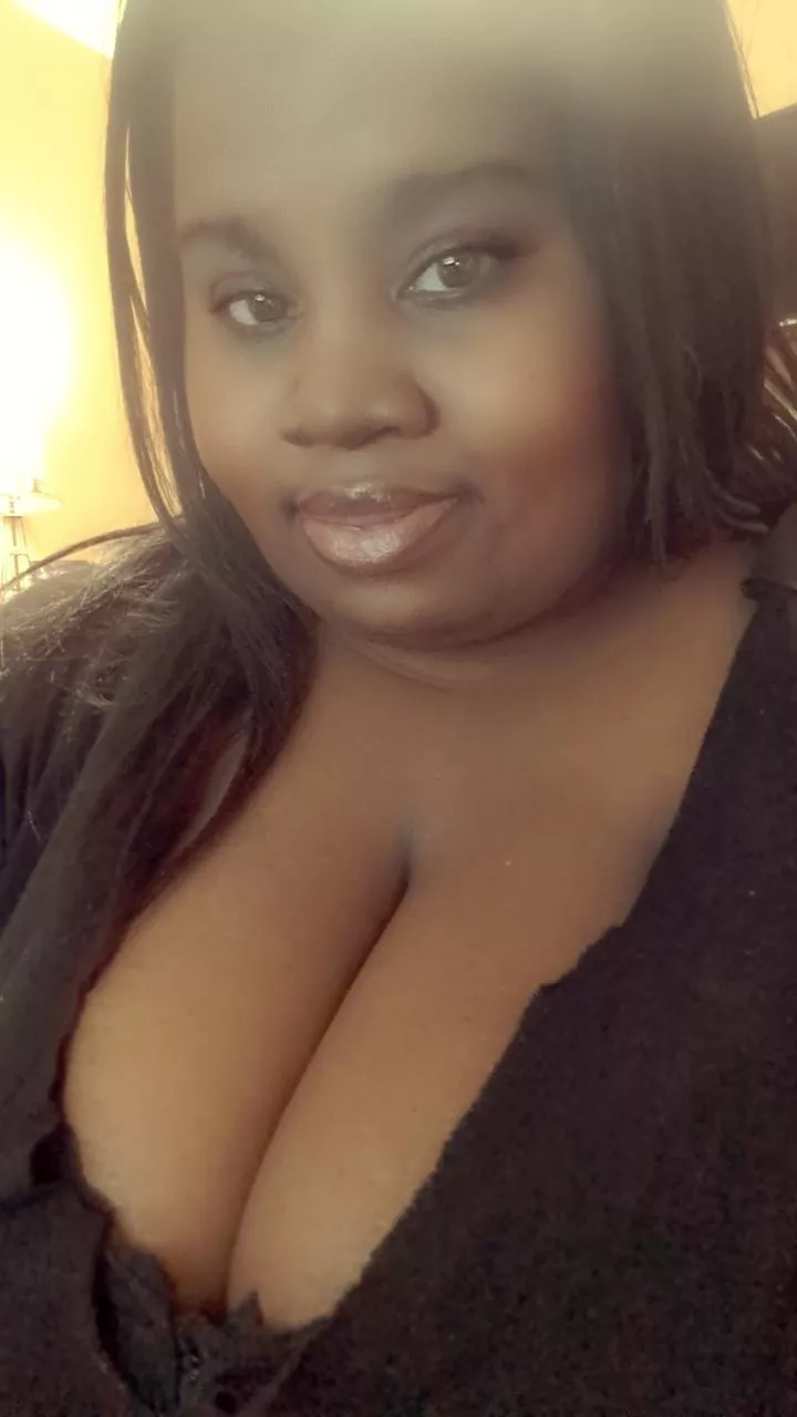 Hey! posted by Tiny012