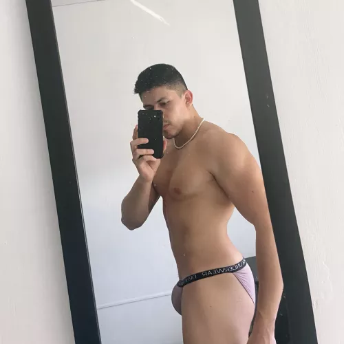 Hey 👋🏼 by Muscle_gay_bottom