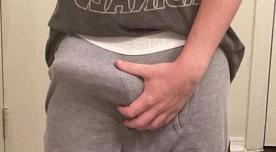 If you like this, you’ll love what’s underneath ;) 24 [M4MF] [M4F] by fiorentinalover